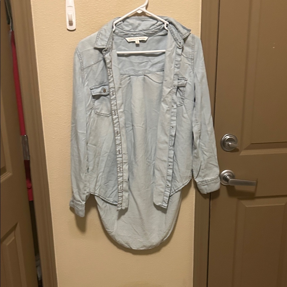 Light Blue Denim Button-Down Shirt - Women